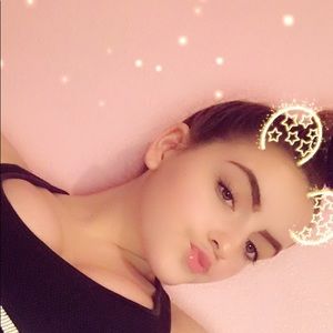 Meet your Posher, Sierra